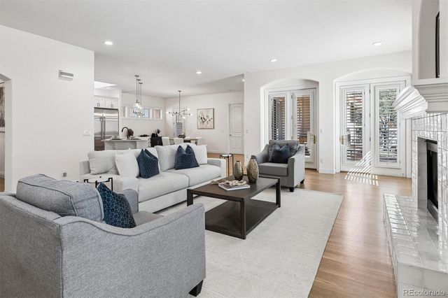 420 Saint Paul Street, Denver, CO 80206