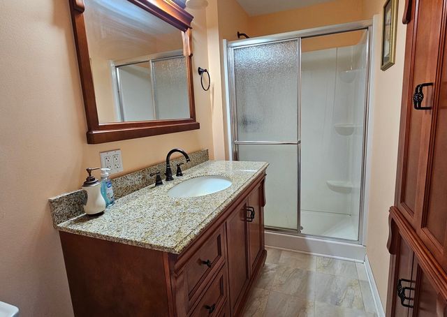 170 Hilldale Lane, Port Barrington, IL 60010