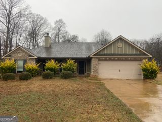 2432 Hollis Road, Statham, GA 30666