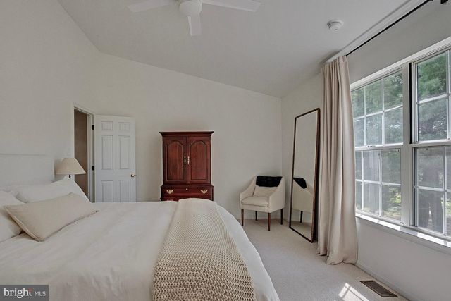 5238 LIGHTFOOT PATH, Columbia, MD 21044