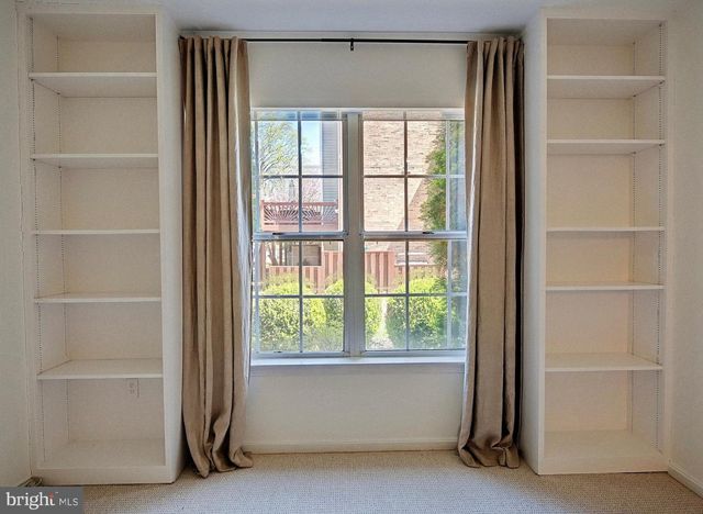 5238 LIGHTFOOT PATH, Columbia, MD 21044