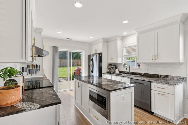 88 Loyalist Road, Cameron, NC 28326