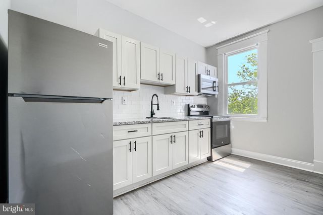 4167 FAIRVIEW AVE, Baltimore, MD 21216