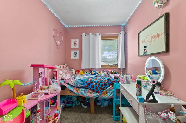 5861 N 75 W, Whiteland, IN 46184