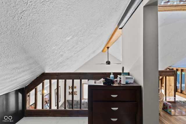 5861 N 75 W, Whiteland, IN 46184