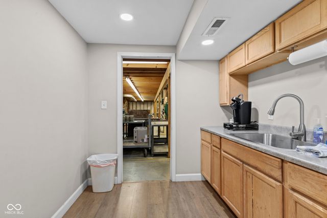 5861 N 75 W, Whiteland, IN 46184