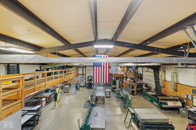 5861 N 75 W, Whiteland, IN 46184