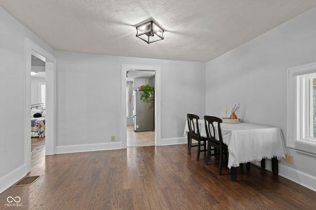 5861 N 75 W, Whiteland, IN 46184