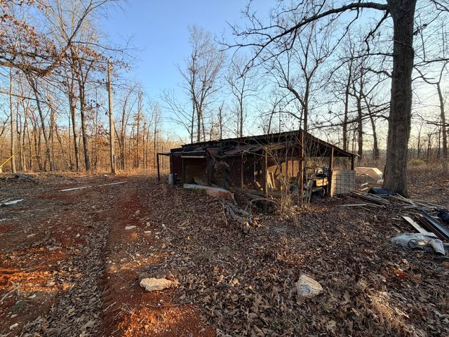 755 County Road 224a, Alton, MO 65606