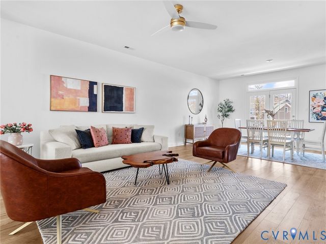 421 Randolph View Dr, Midlothian, VA 23114