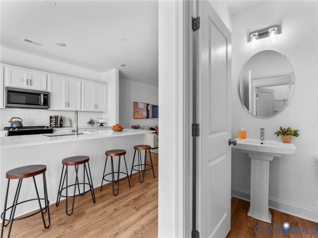 421 Randolph View Dr, Midlothian, VA 23114