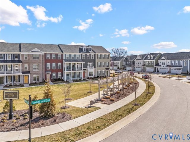 421 Randolph View Dr, Midlothian, VA 23114