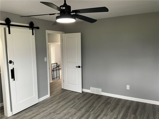 2612 Graceland Rd, Neshannock Twp, PA 16105