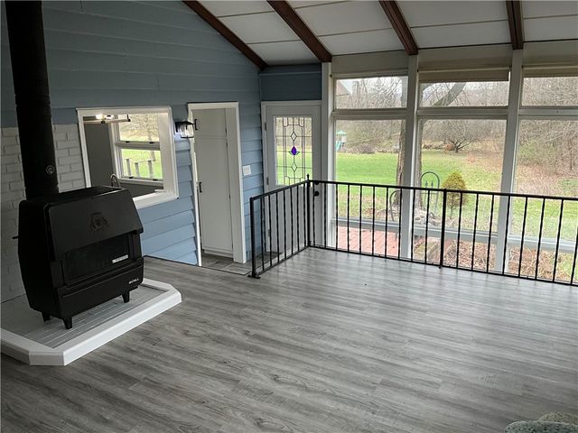 2612 Graceland Rd, Neshannock Twp, PA 16105