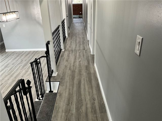 2612 Graceland Rd, Neshannock Twp, PA 16105