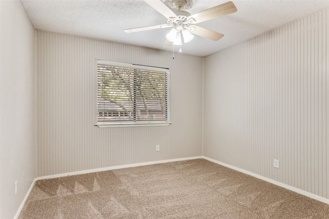 411 Washington Drive, Arlington, TX 76011