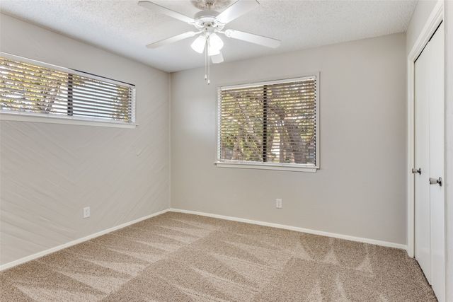 411 Washington Drive, Arlington, TX 76011