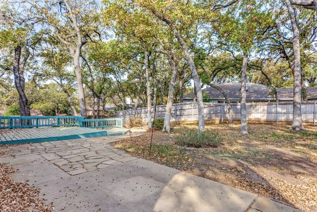 411 Washington Drive, Arlington, TX 76011