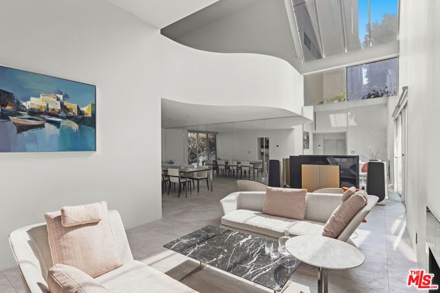 11925 Goshen Avenue 3, Los Angeles, CA 90049