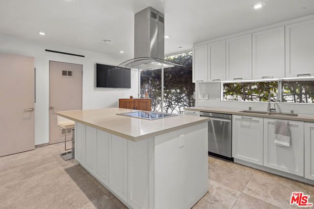 11925 Goshen Avenue 3, Los Angeles, CA 90049