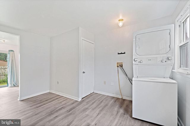 5 SICKLERVILLE RD, Sicklerville, NJ 08081