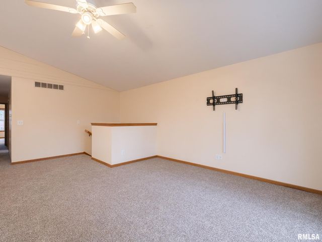 4306 CARROUSEL Lane, Peoria, IL 61615