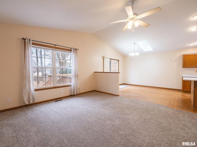 4306 CARROUSEL Lane, Peoria, IL 61615