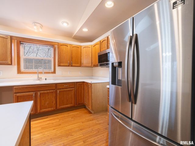 4306 CARROUSEL Lane, Peoria, IL 61615