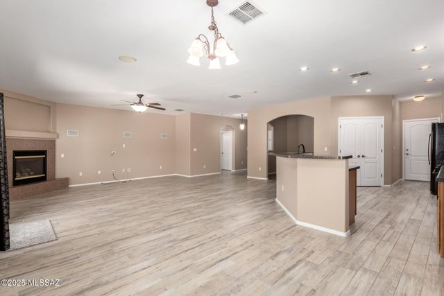 3591 E Northern Dancer Road, Tucson, AZ 85739