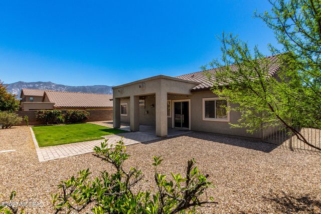 3591 E Northern Dancer Road, Tucson, AZ 85739