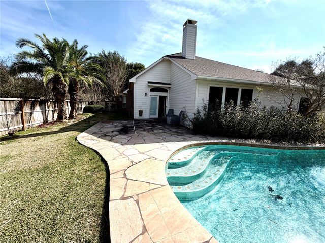 1723 Wind Trace Cove, Sugar Land, TX 77479