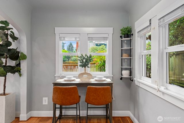 1516 NE 96th Street, Seattle, WA 98115