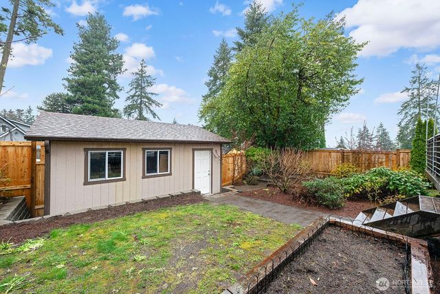 1516 NE 96th Street, Seattle, WA 98115