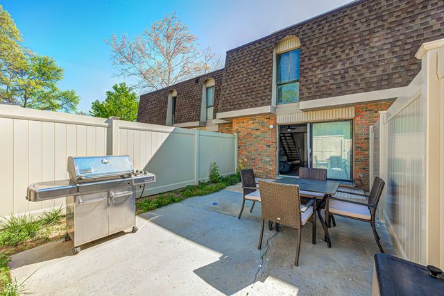 7476 Country Brook Drive, Indianapolis, IN 46260