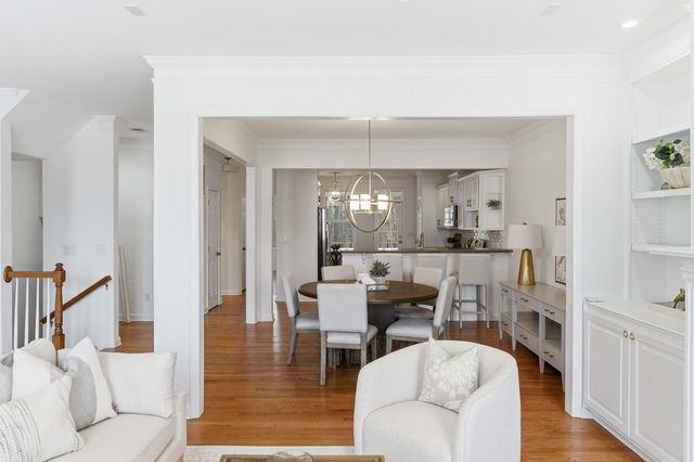 124 Palm Cove Way, Mount Pleasant, SC 29466