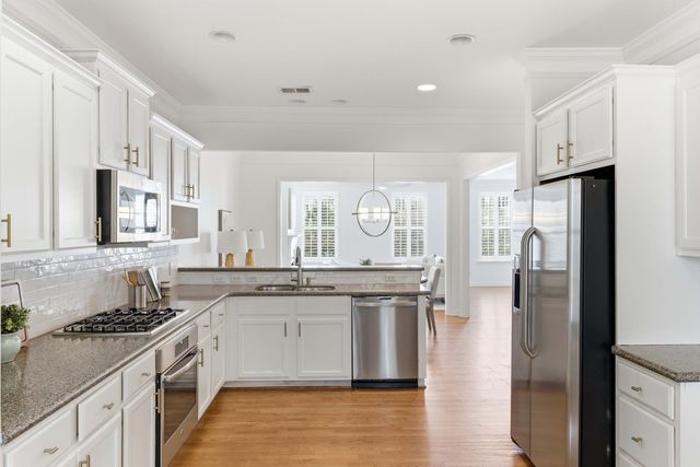 124 Palm Cove Way, Mount Pleasant, SC 29466