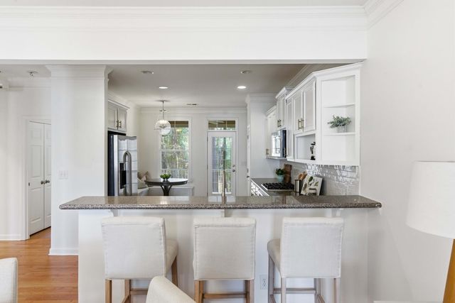 124 Palm Cove Way, Mount Pleasant, SC 29466