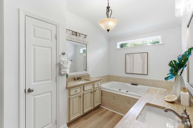 124 Palm Cove Way, Mount Pleasant, SC 29466