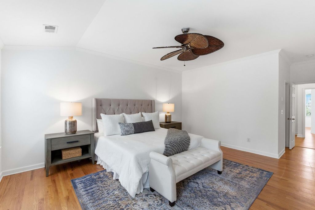 Image 39 of property listing at 124 Palm Cove Way, Mount Pleasant, SC 29466