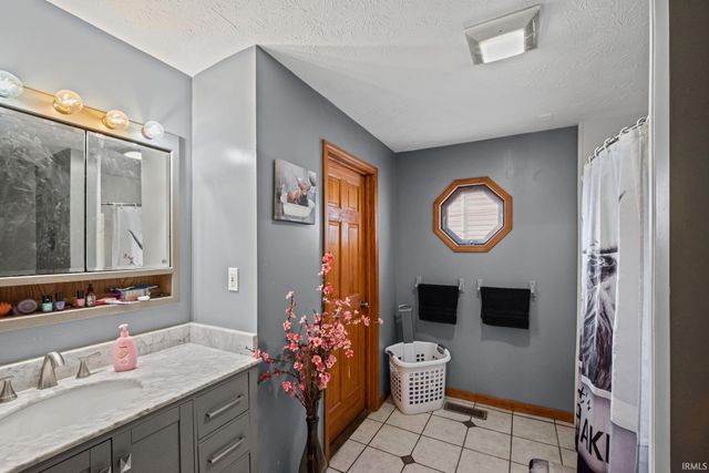 309 W Morrison Street, Frankfort, IN 46041