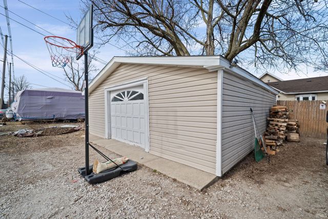 309 W Morrison Street, Frankfort, IN 46041