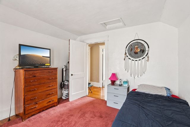 6 Idalla Ave, Worcester, MA 01606