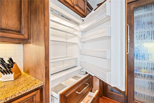 110 Bayshore Dr, Ingleside On The Bay, TX 78362