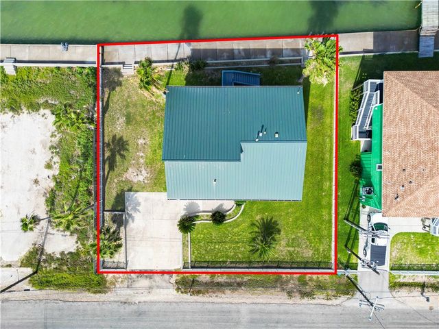 110 Bayshore Dr, Ingleside On The Bay, TX 78362