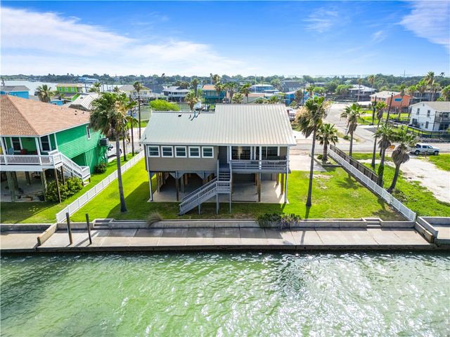 110 Bayshore Dr, Ingleside On The Bay, TX 78362