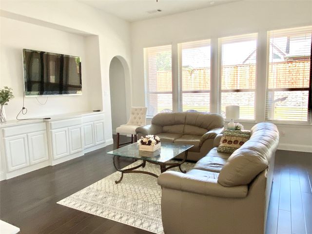 7636 Yearling Drive, Frisco, TX 75036