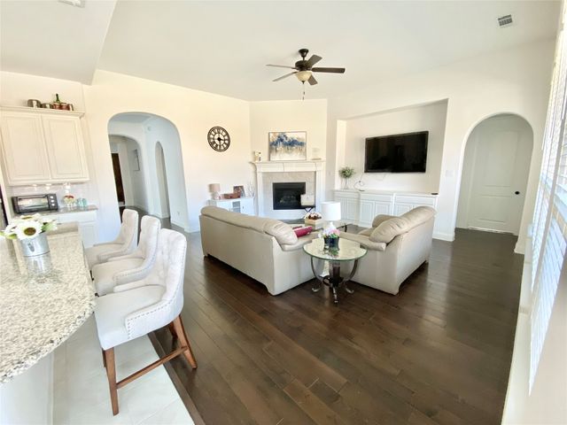 7636 Yearling Drive, Frisco, TX 75036