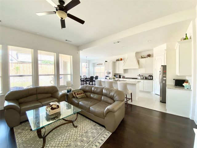 7636 Yearling Drive, Frisco, TX 75036