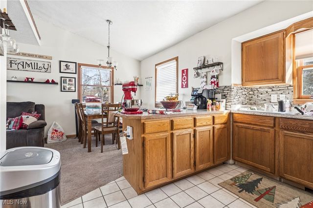 1250 1252 Main Street, Lakemore, OH 44312