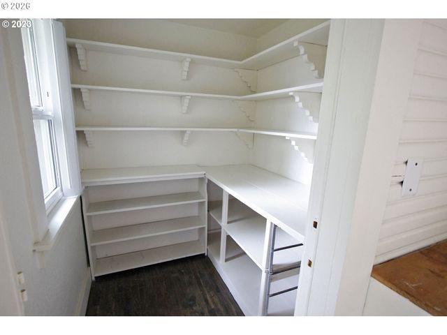 8415 Se 17TH Ave, Portland, OR 97202